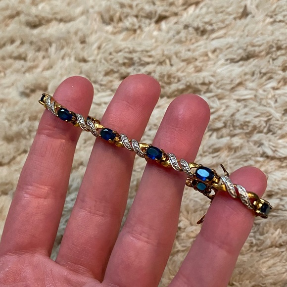 Gold & Sapphire Bracelet - Picture 2 of 5